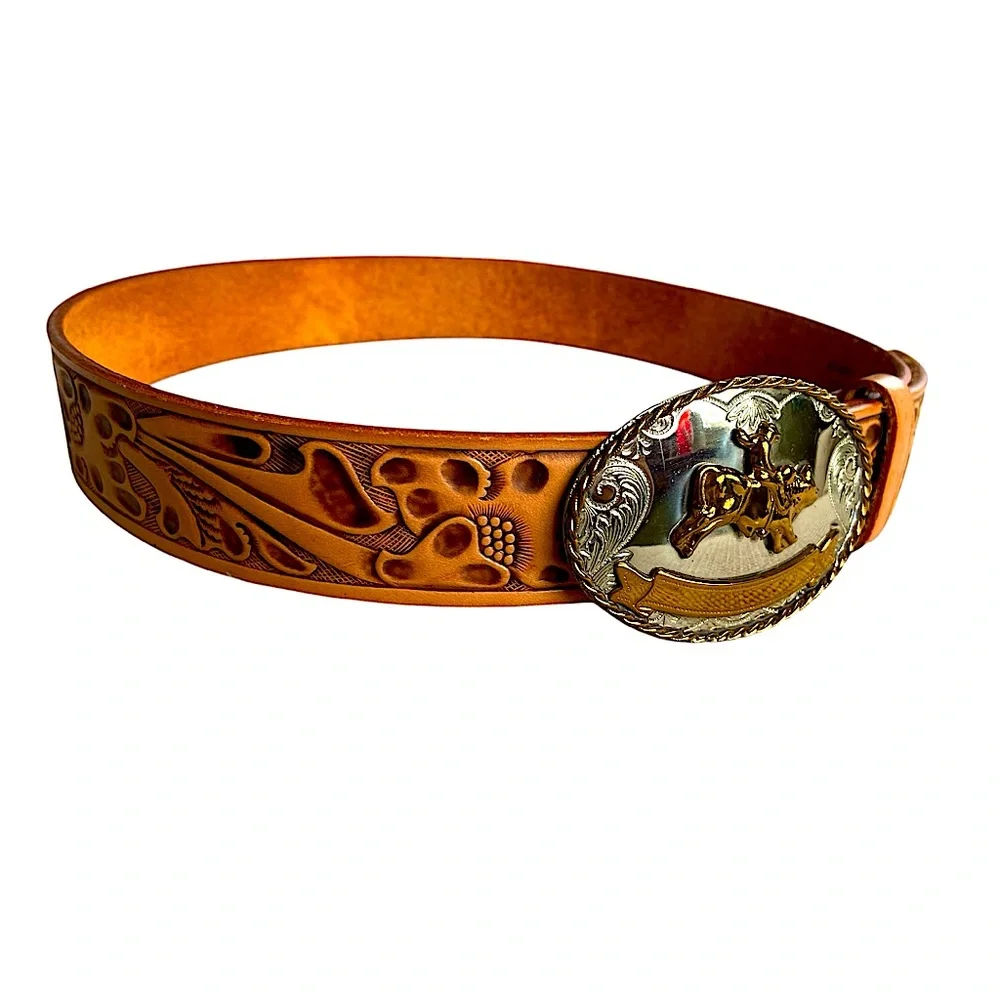 Justin Boot’s Belt and Buckle Western Belt Cowgirl - Picture 2 of 8